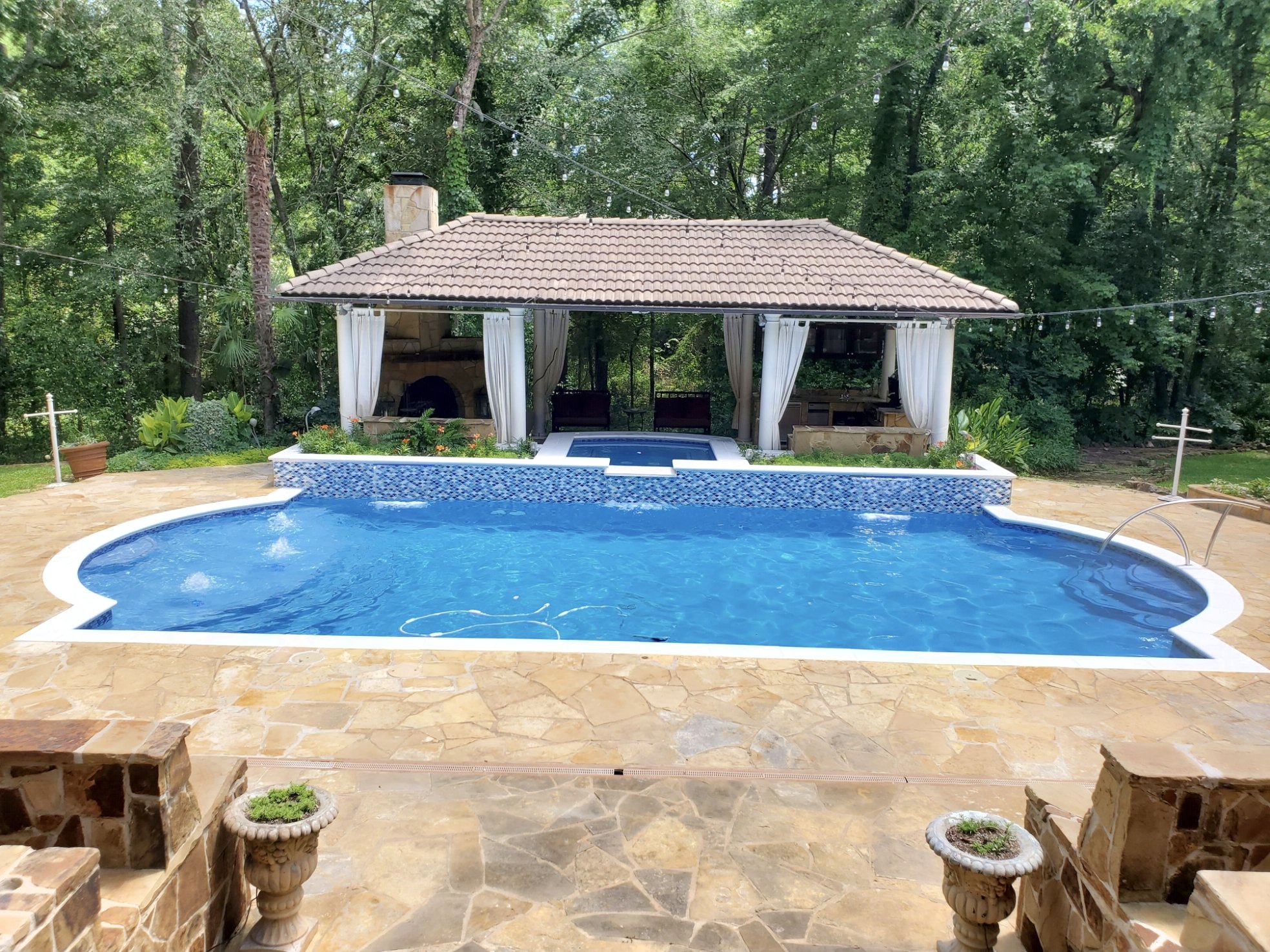 EcoFinish Ice Ice Bay Bay — Finished Pool